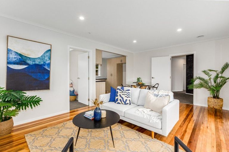 Photo of property in 14 Highbury Drive, Levin, 5510