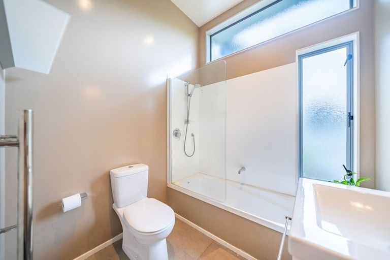 Photo of property in 8/114 Mitchell Street, Brooklyn, Wellington, 6021