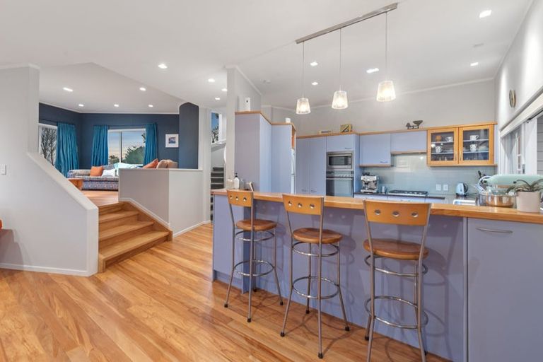 Photo of property in 12 Oban Road, Browns Bay, Auckland, 0630