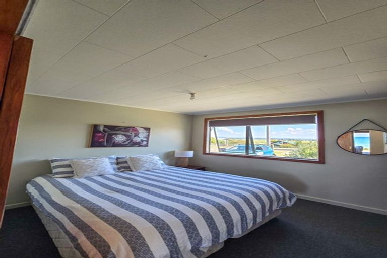 Photo of property in 167 Pukehina Parade, Pukehina, 3189