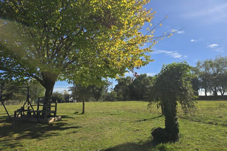 Photo of property in 28 Leeton Drive, Waipukurau, 4200