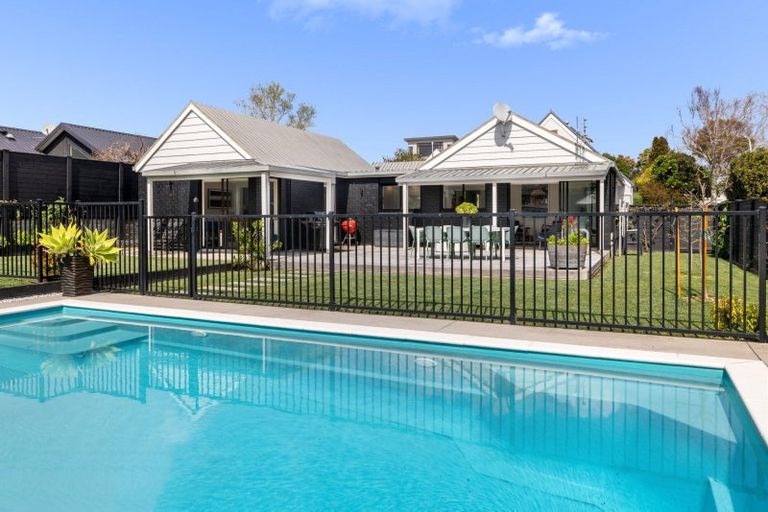 Photo of property in 37 Pah Street, Matua, Tauranga, 3110