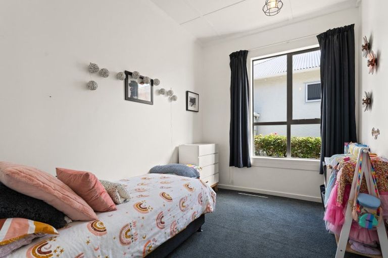 Photo of property in 102 Richardson Street, Saint Kilda, Dunedin, 9012