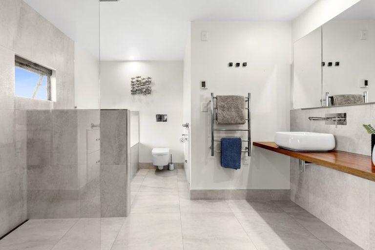 Photo of property in 6 Adele Way, Kaiteriteri, Motueka, 7197