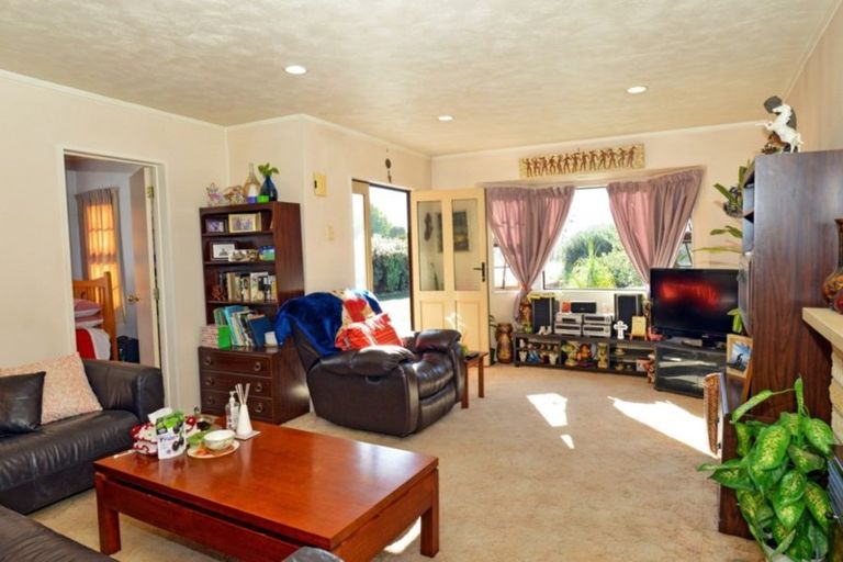 Photo of property in 555 Main North Road, Bay View, Napier, 4104