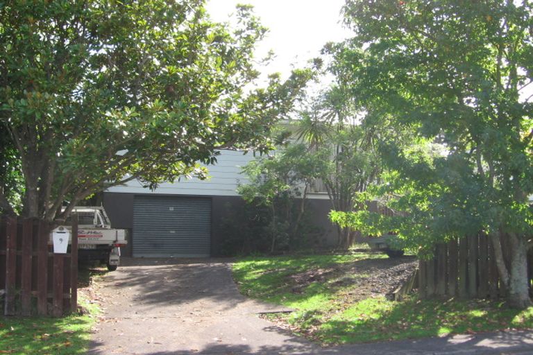 Photo of property in 9 Aquarius Avenue, Glen Eden, Auckland, 0602