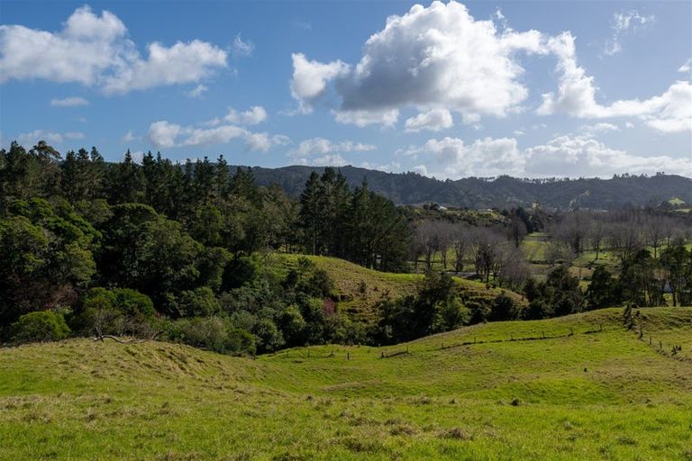 Photo of property in 19 Toots Drive, Kawakawa, 0282