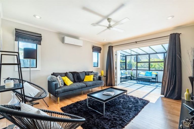 Photo of property in 27 Waipa Street, Birkenhead, Auckland, 0626