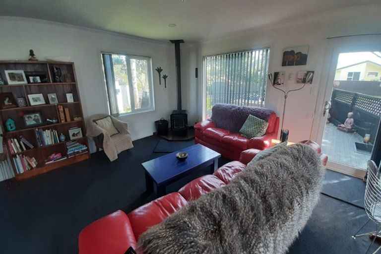 Photo of property in 32 Sea Vista Drive, Pukerua Bay, 5026