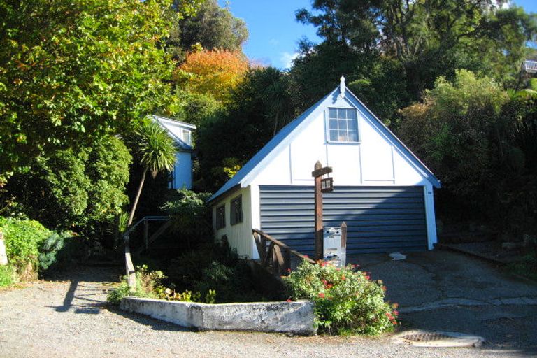 Photo of property in 70 Main Road, Governors Bay, Lyttelton, 8971