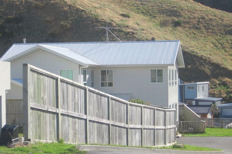 Photo of property in 5 Hetsby Place, Churton Park, Wellington, 6037