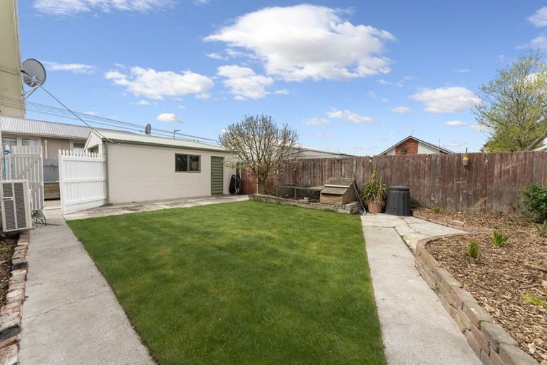 Photo of property in 2/20 Staffa Street, Woolston, Christchurch, 8062