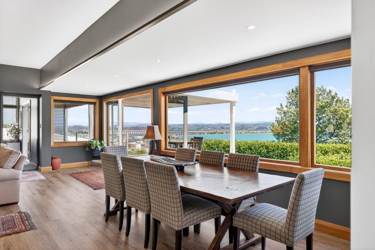 Photo of property in 135 Thompson Road, Bluff Hill, Napier, 4110