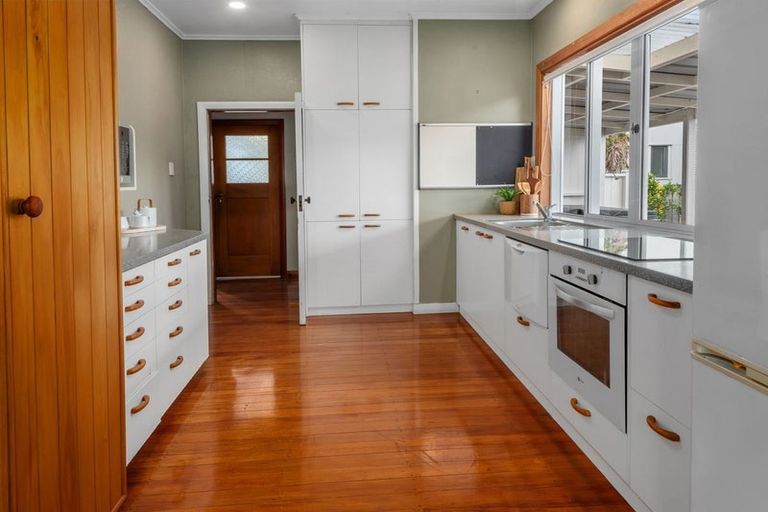 Photo of property in 30 Lovatt Crescent, Kensington, Whangarei, 0112