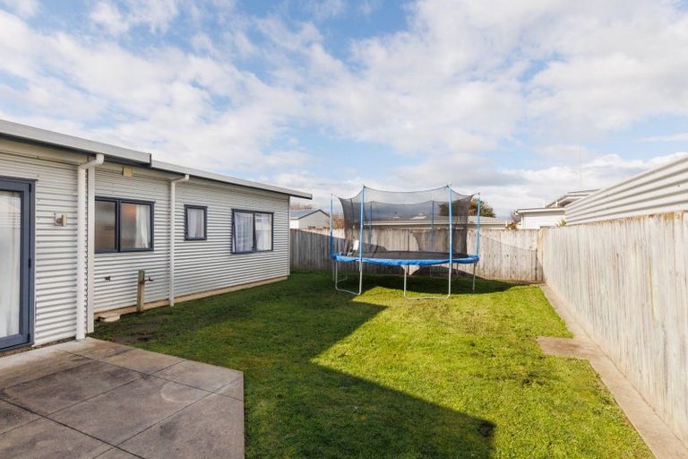 Photo of property in 1b Carthew Street, Feilding, 4702