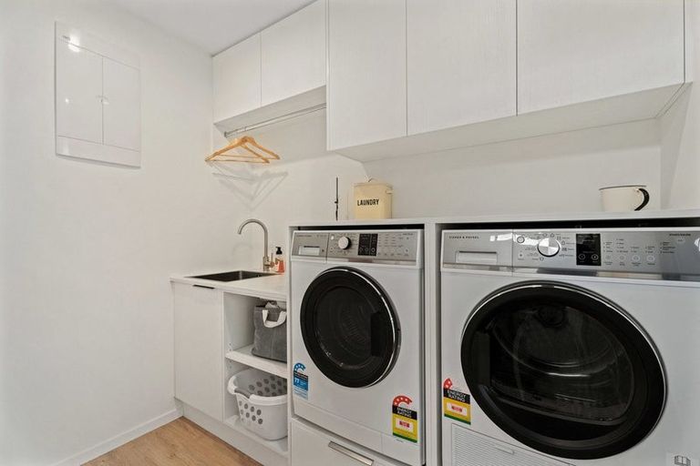 Photo of property in 15 Mills Road, Wanaka, 9305