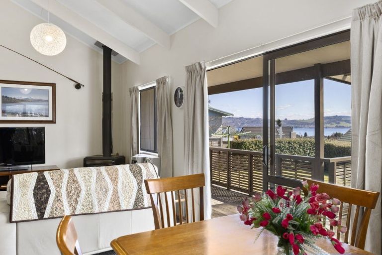 Photo of property in 5 Kempton Place, Richmond Heights, Taupo, 3330