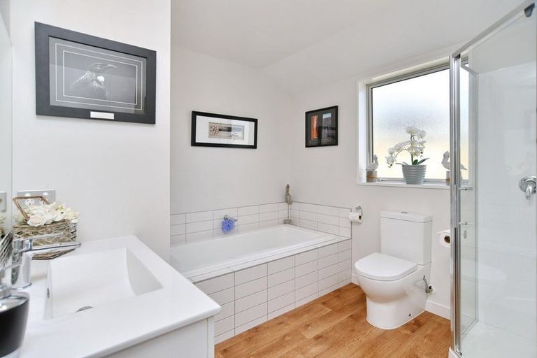 Photo of property in 110 Chinnerys Road, Woodend, 7610