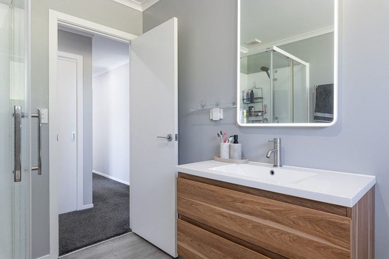 Photo of property in 21 Matau Close, Te Kauwhata, 3710