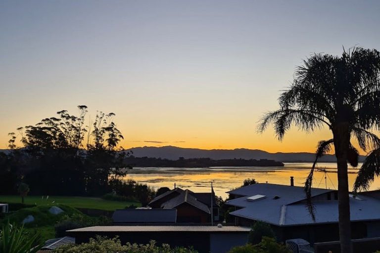 Photo of property in 108 Hamurana Road, Omokoroa, 3114