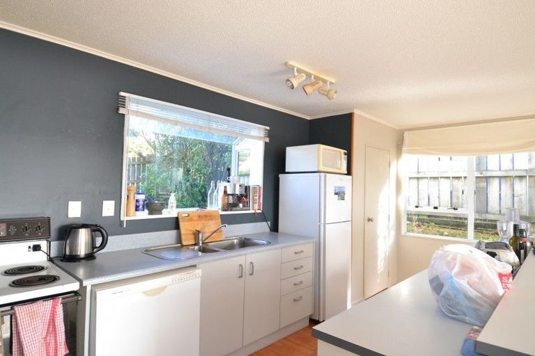 Photo of property in 16a Nalanda Crescent, Broadmeadows, Wellington, 6035