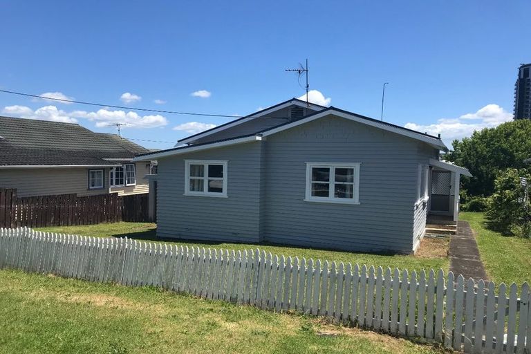 Photo of property in 21 Tennyson Avenue, Takapuna, Auckland, 0622