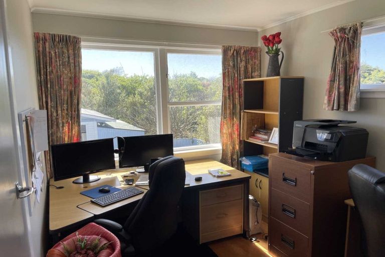 Photo of property in 11 William Benton Street, Featherston, 5710