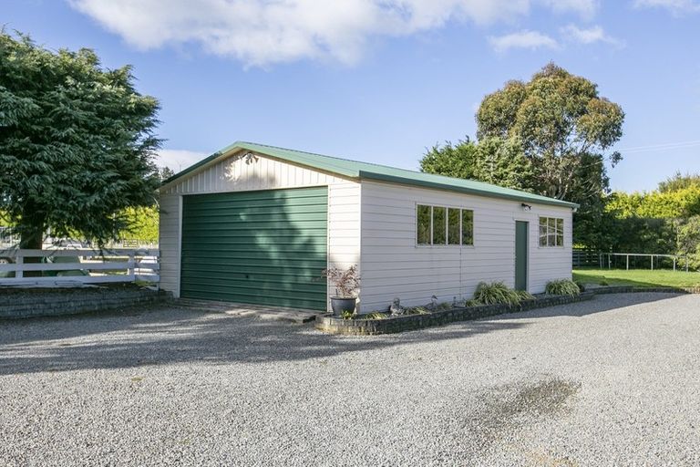 Photo of property in 552 Paierau Road, Opaki, Masterton, 5881