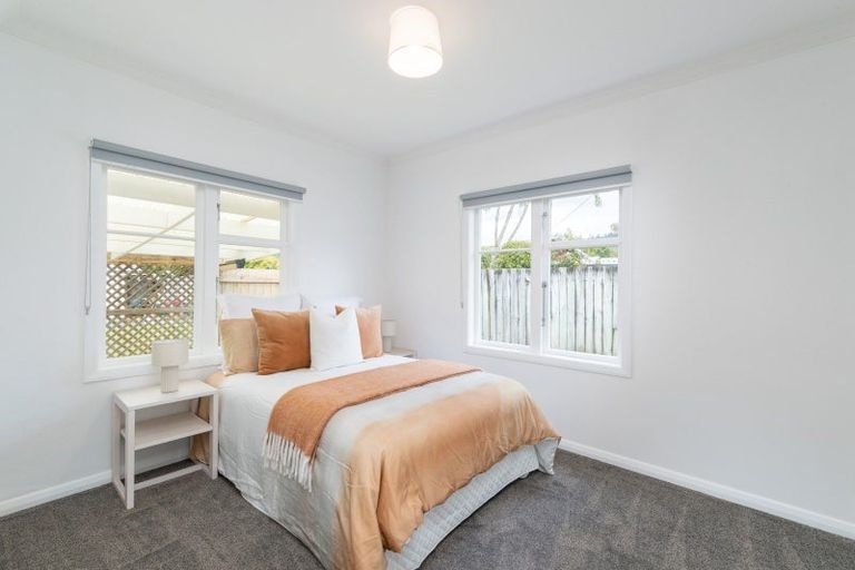 Photo of property in 19 Field Street, Silverstream, Upper Hutt, 5019