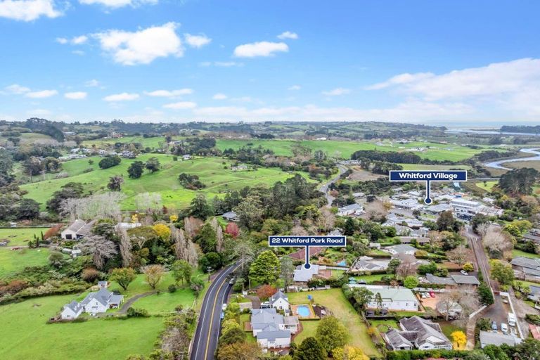 Photo of property in 22 Whitford Park Road, Whitford, Howick, 2571