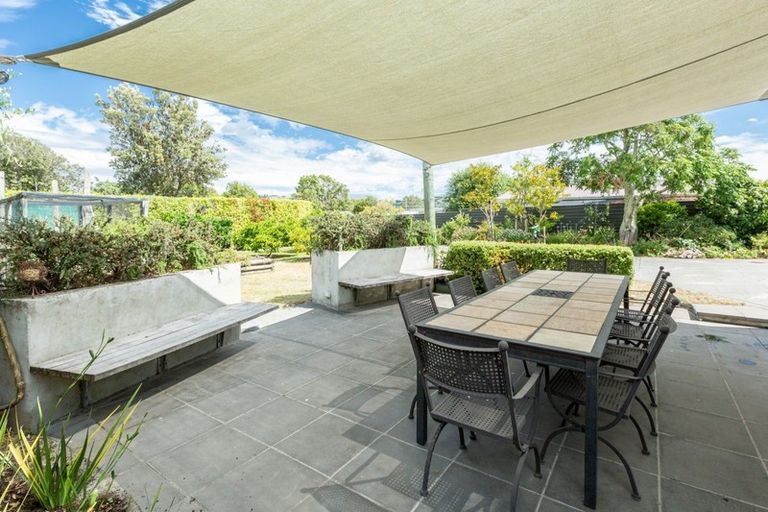 Photo of property in 500a Main North Road, Bay View, Napier, 4104