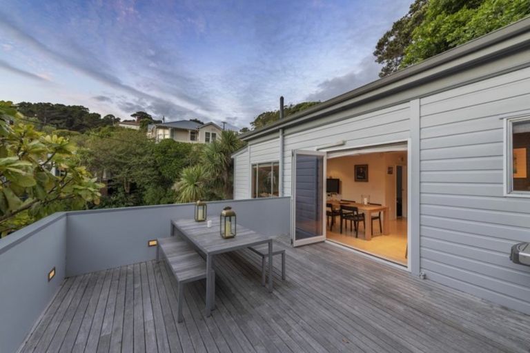 Photo of property in 10 Caprera Street, Melrose, Wellington, 6023