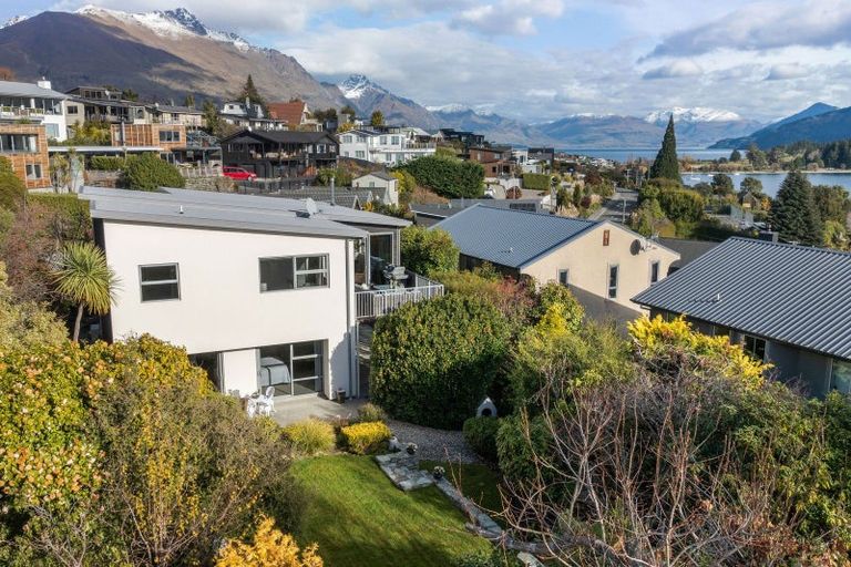 Photo of property in 538 Peninsula Road, Kelvin Heights, Queenstown, 9300