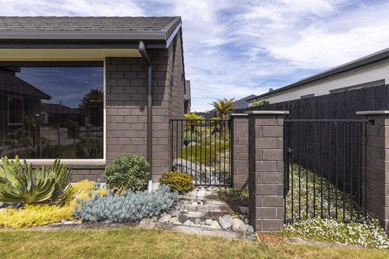 Photo of property in 15 Rose Manor Drive, Springlands, Blenheim, 7201