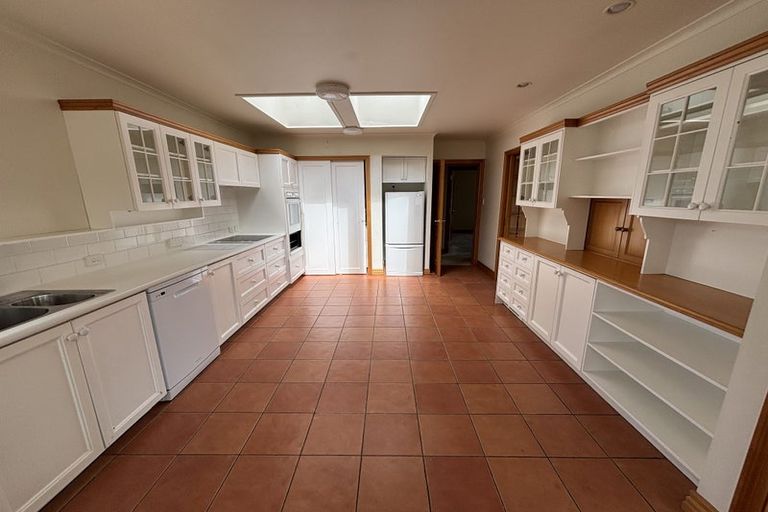 Photo of property in 30 Brownville Crescent, Maori Hill, Dunedin, 9010