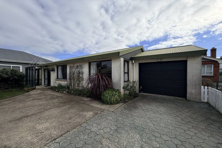 Photo of property in 29 Lochend Street, Musselburgh, Dunedin, 9013