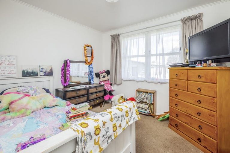 Photo of property in 51 President Avenue, Papakura, 2110