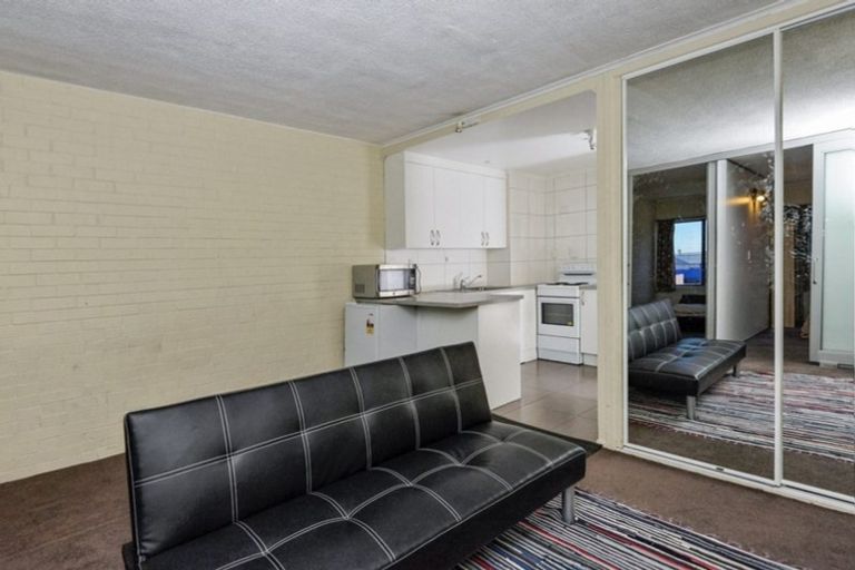Photo of property in 2m/94 Dominion Road, Mount Eden, Auckland, 1024