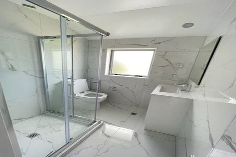 Photo of property in 74c Thompson Terrace, Manurewa, Auckland, 2102