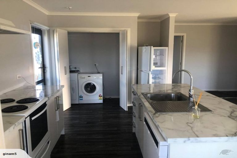 Photo of property in 122 Howden Street, Te Anau, 9600