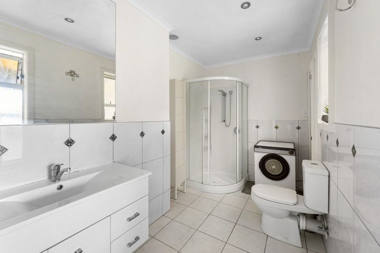 Photo of property in 9 Hillary Crescent, Maraenui, Napier, 4110