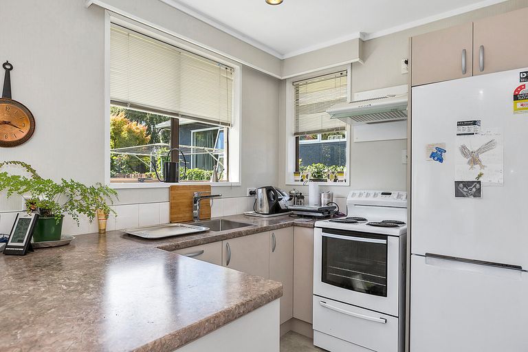 Photo of property in 32 Hargest Crescent, Saint Kilda, Dunedin, 9012
