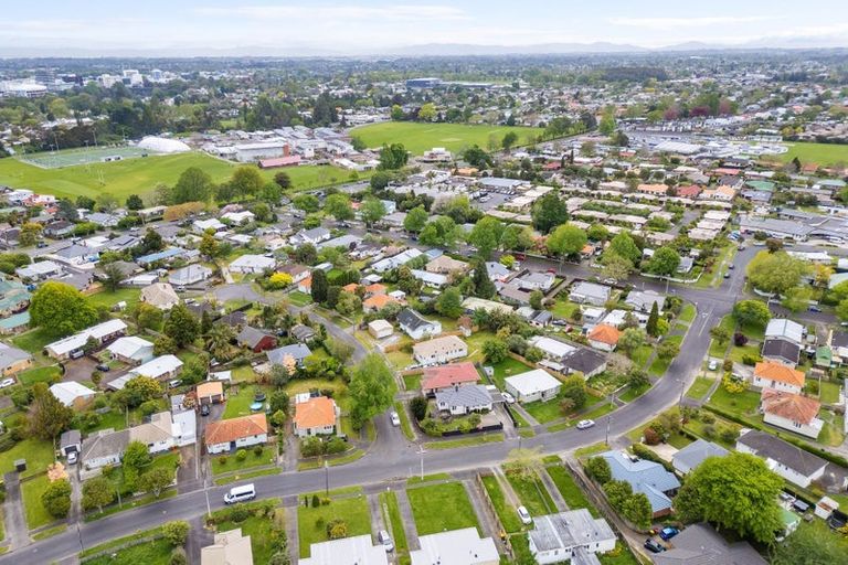 Photo of property in 20 Pinfold Avenue, Hamilton East, Hamilton, 3216