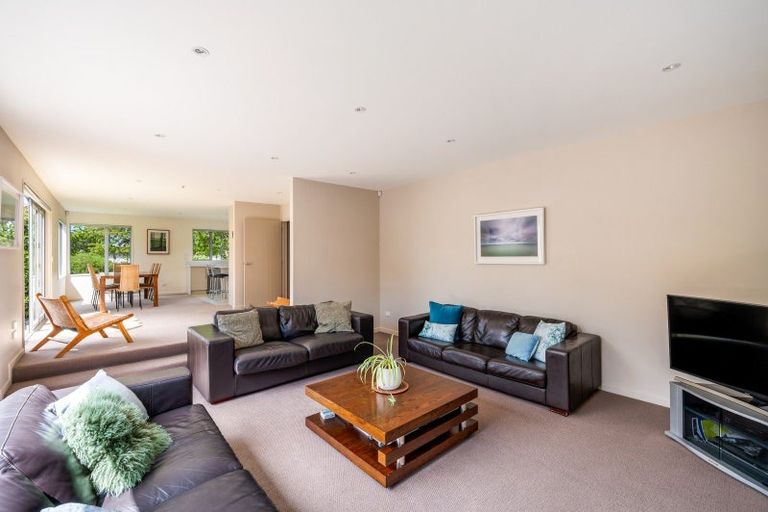 Photo of property in 52 Kelliher Drive, Wanaka, 9305