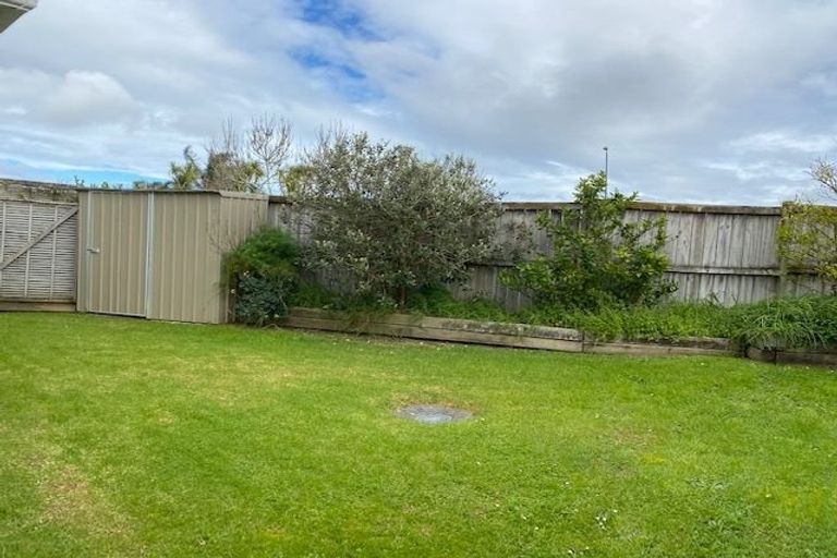 Photo of property in 5 Amapur Place, Flat Bush, Auckland, 2019