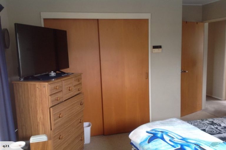 Photo of property in 27 Jeffares Place, Taradale, Napier, 4112