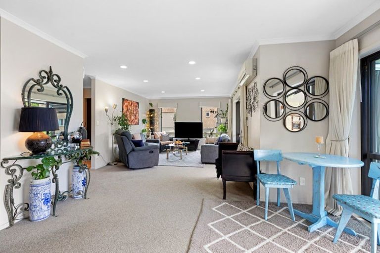 Photo of property in 21/19 Glencarron Place, Bethlehem, Tauranga, 3110