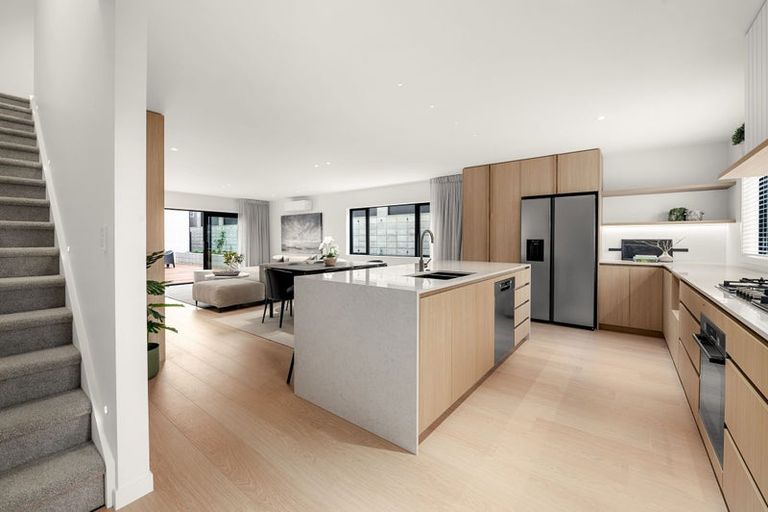 Photo of property in 33 Kauri Point Drive, Rototuna North, Hamilton, 3210