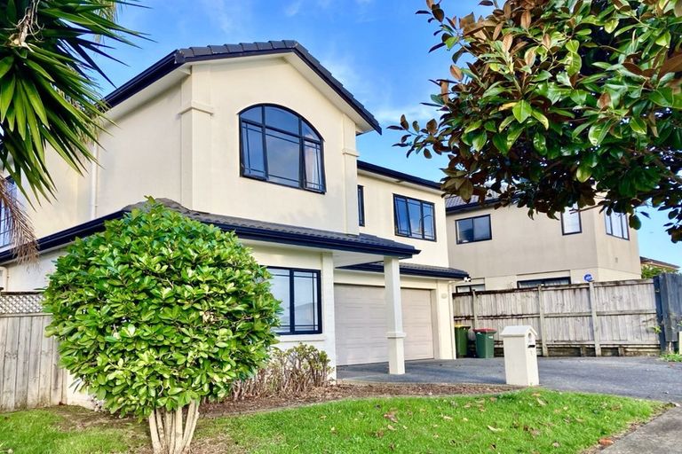 Photo of property in 7 Oakville Avenue, Flat Bush, Auckland, 2016
