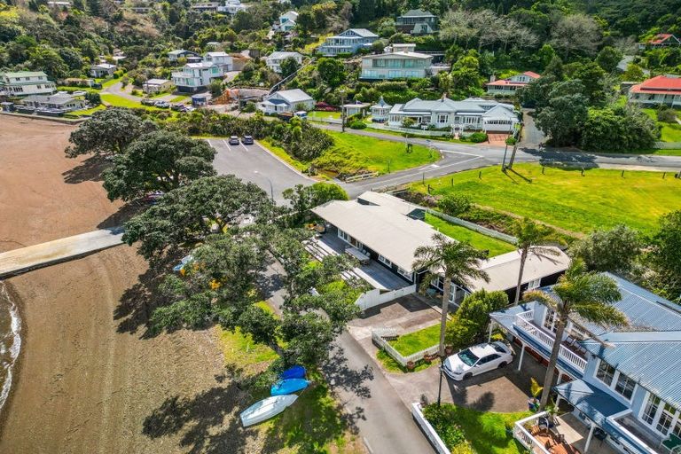 Photo of property in 49 The Strand, Russell, 0202